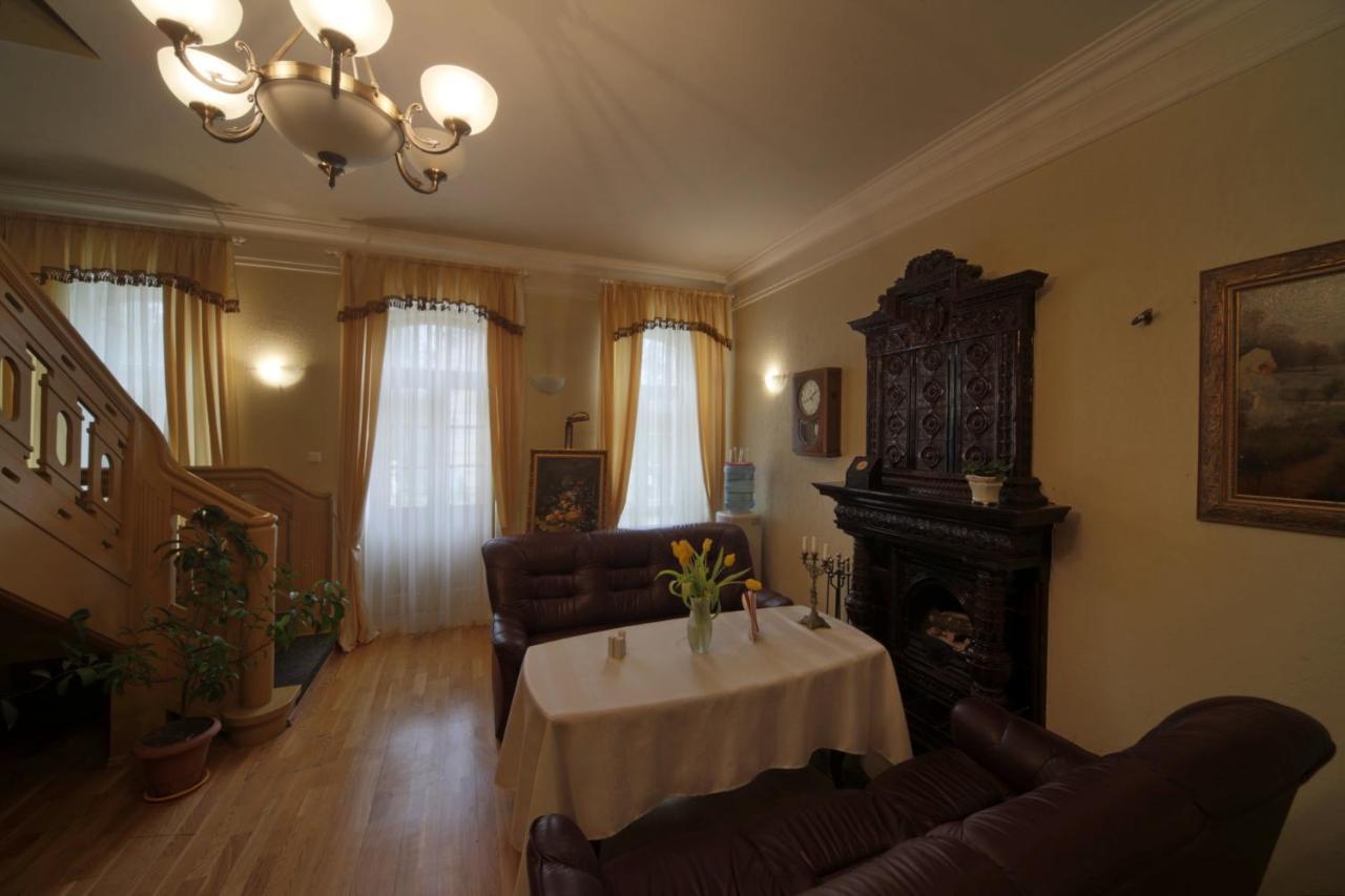 Sventes Muiža Hotell Exteriör bild