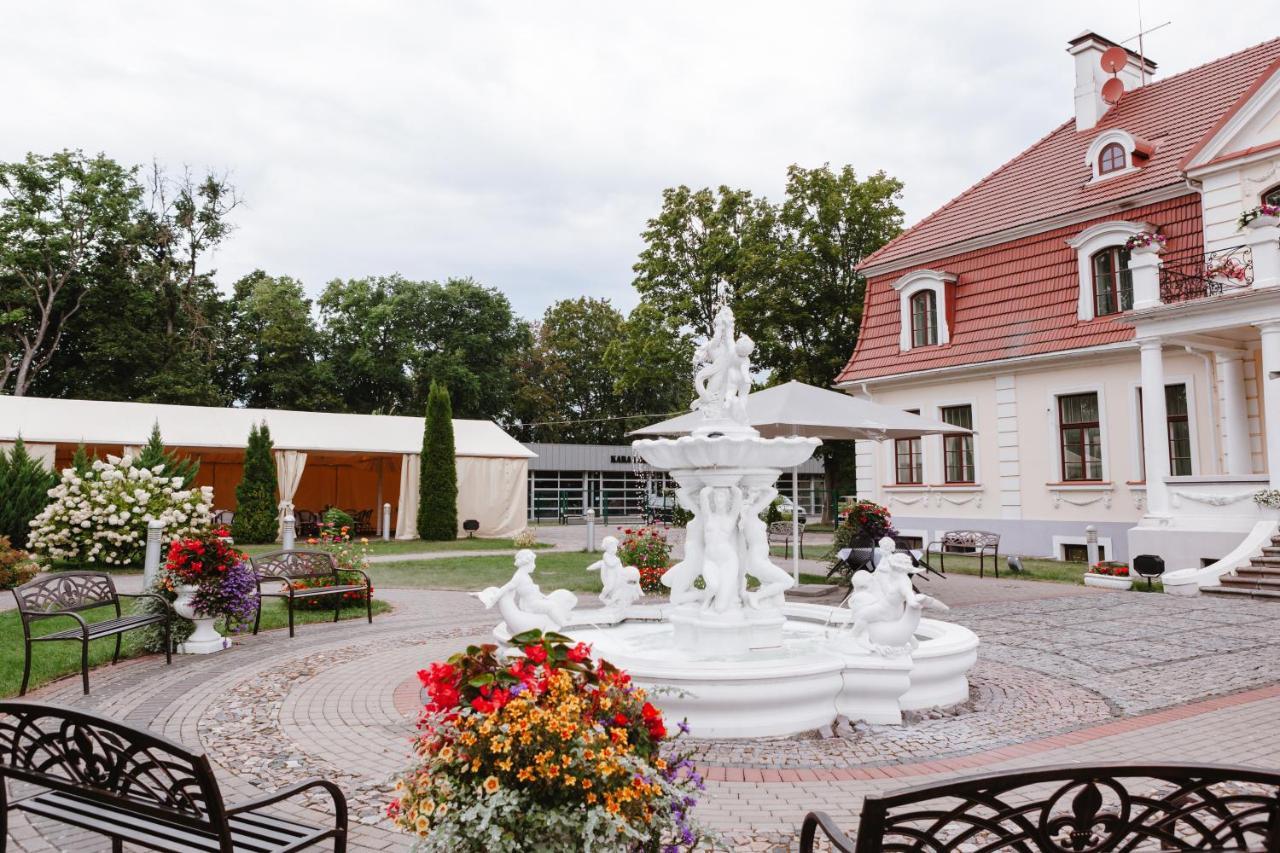 Sventes Muiža Hotell Exteriör bild