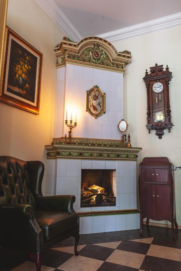 Sventes Muiža Hotell Exteriör bild