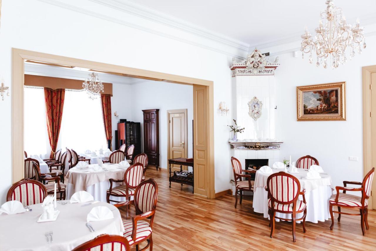 Sventes Muiža Hotell Exteriör bild