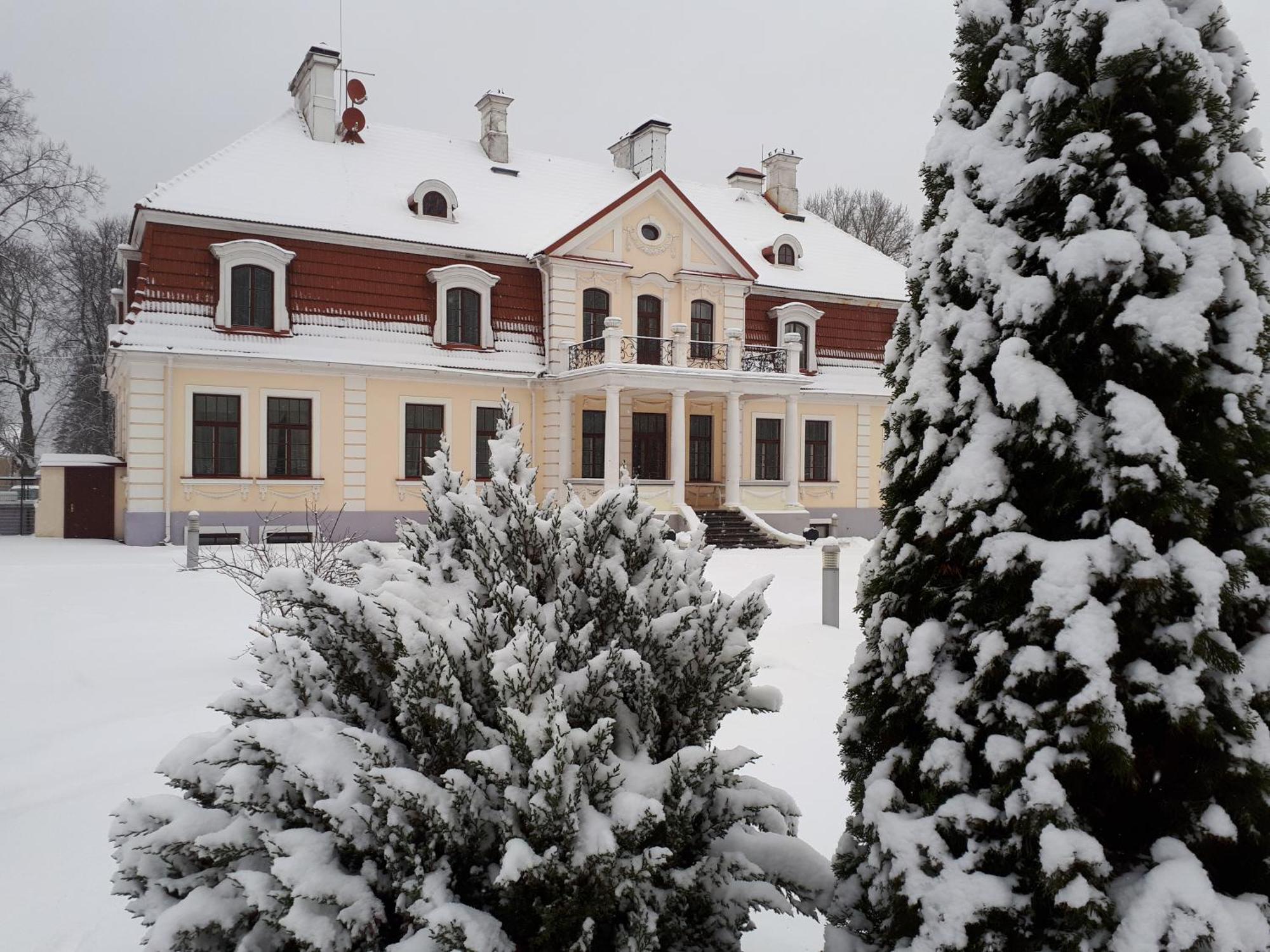 Sventes Muiža Hotell Exteriör bild
