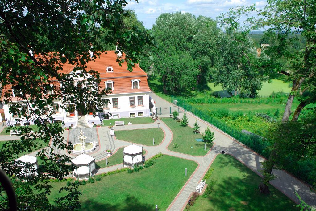 Sventes Muiža Hotell Exteriör bild