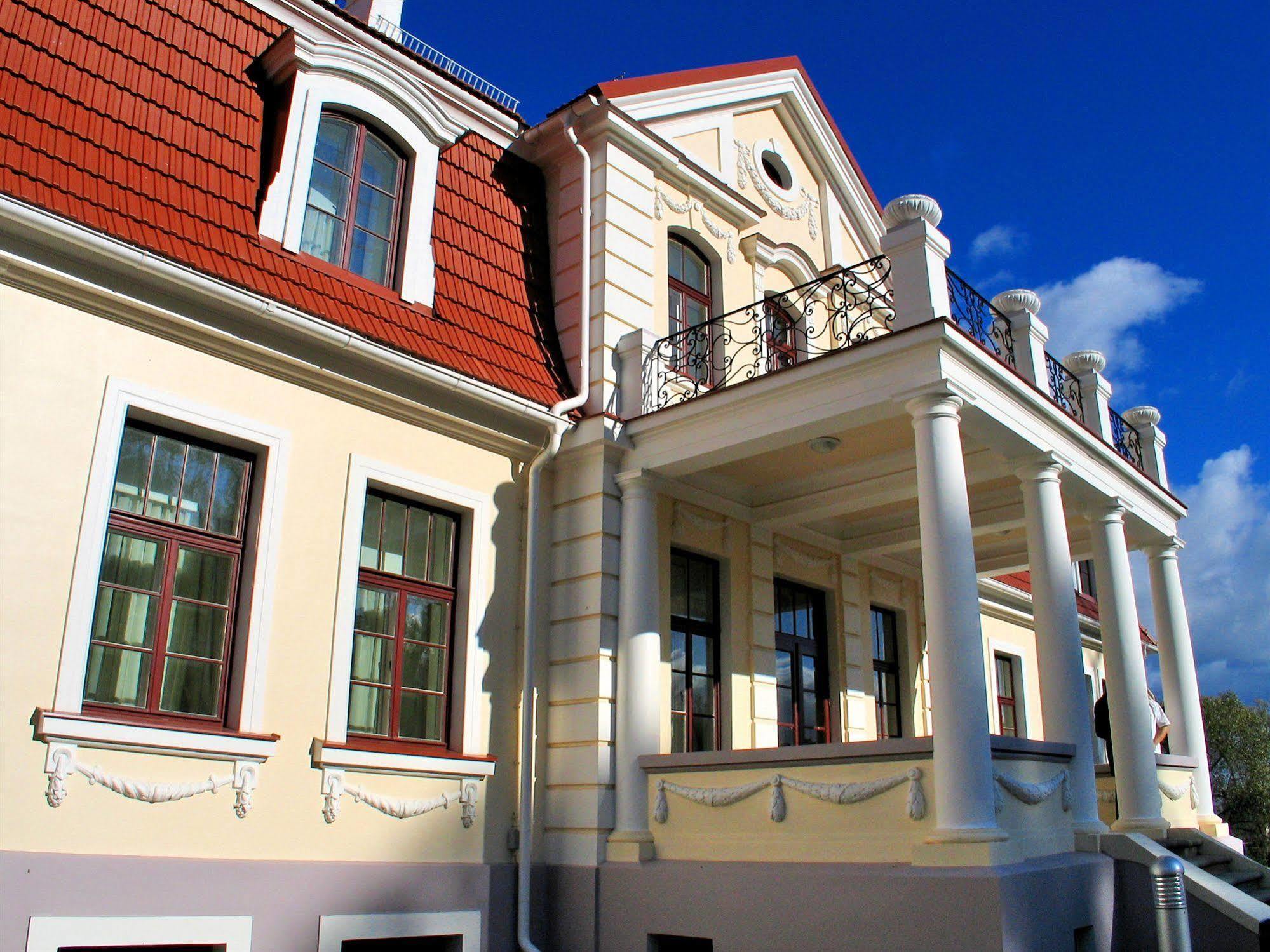 Sventes Muiža Hotell Exteriör bild